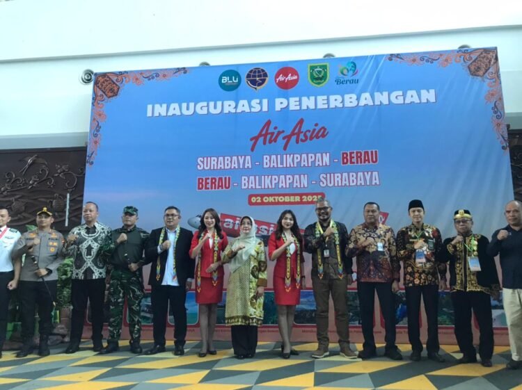 AirAsia Resmi Terbang Perdana Berau-Surabaya