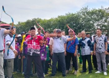 Wabup Gamalis Buka Secara Resmi Festival Olahraga Tradisional Berau 2025