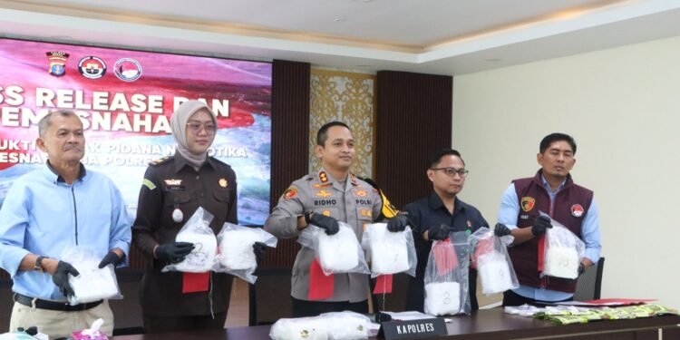 Polres Berau Amankan Sabu 10 Kilogram Dari Kurir