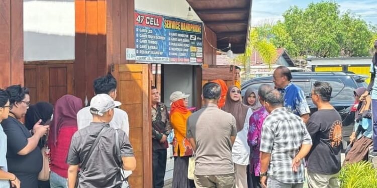 Kios Wisata Derawan Diminta Tak Sekadar Jadi Pajangan, Bupati Dorong Jadi Penggerak Ekonomi Warga