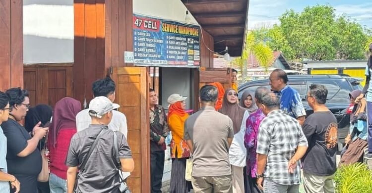 Kios Wisata Derawan Diminta Tak Sekadar Jadi Pajangan, Bupati Dorong Jadi Penggerak Ekonomi Warga