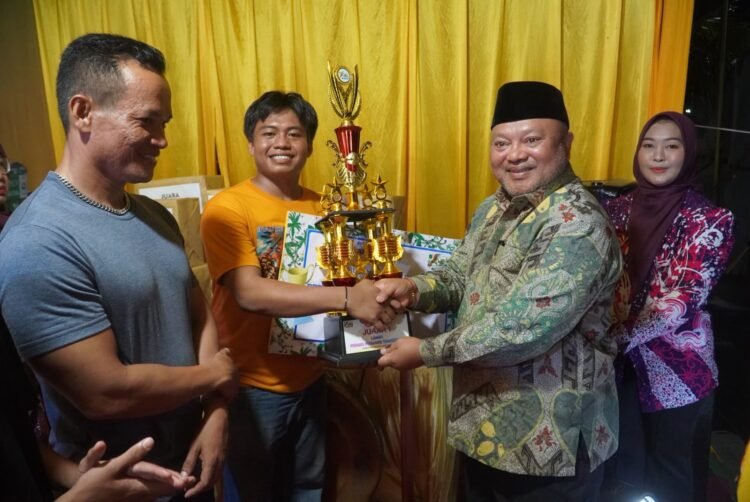 Festival Abutta Banua Tak Sekadar Panggung Budaya, Ekonomi Warga Ikut Bergeliat