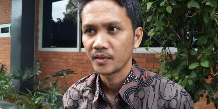 Ketua PWI Kaltim Bongkar Pembedaan Media Pers Dan Akun Medsos